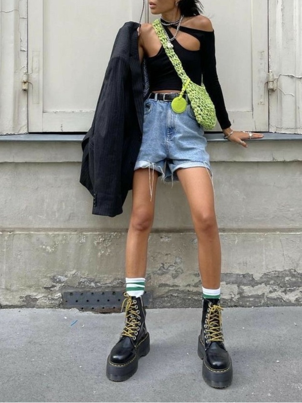 NWT Dr. Martens Women’s Jadon Max Platform Boots